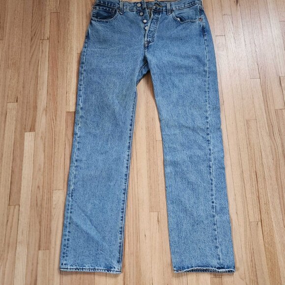 Vintage Levi’s 501 Jeans – Men’s 34x34 – Button Fly – Classic Straight Leg - Picture 4 of 6